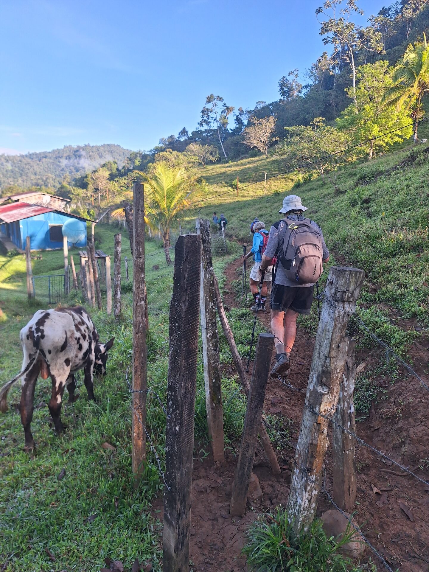 Pacuare Canyon trail