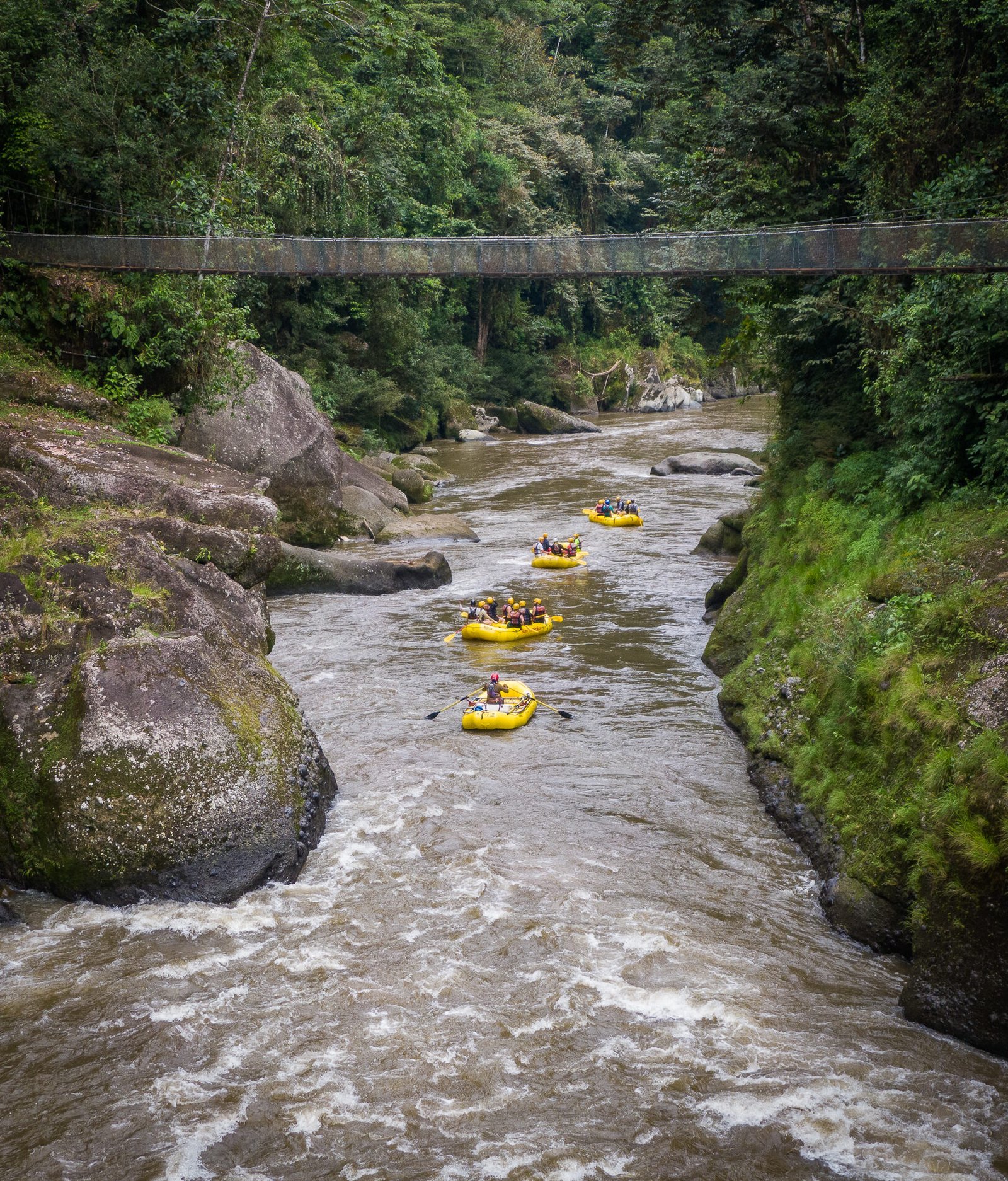 Rafts below suspension bridge at Pacuare